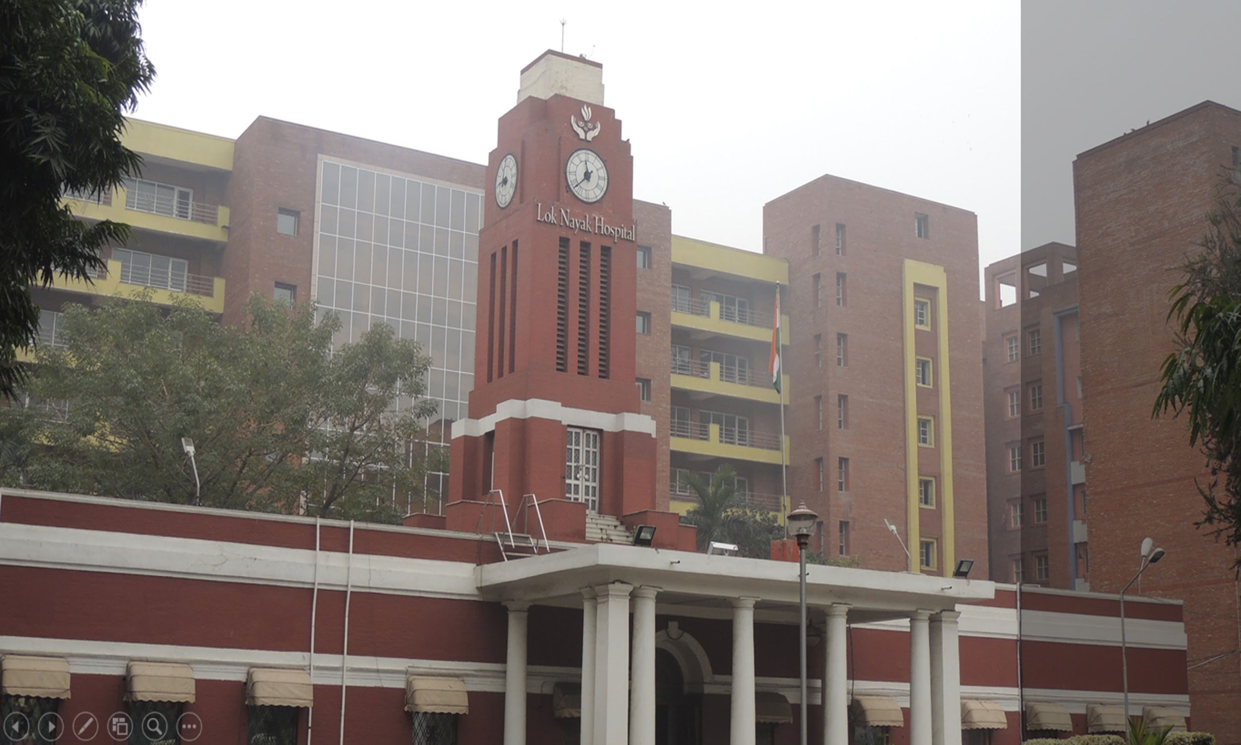 Lok Nayak Jai Prakash Hospital, New Delhi
